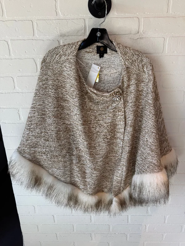 Poncho By Jm Collections In Tan & White, Size: S