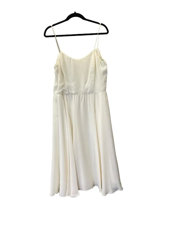 Dress Party Midi By Cmc In Cream, Size: Xl